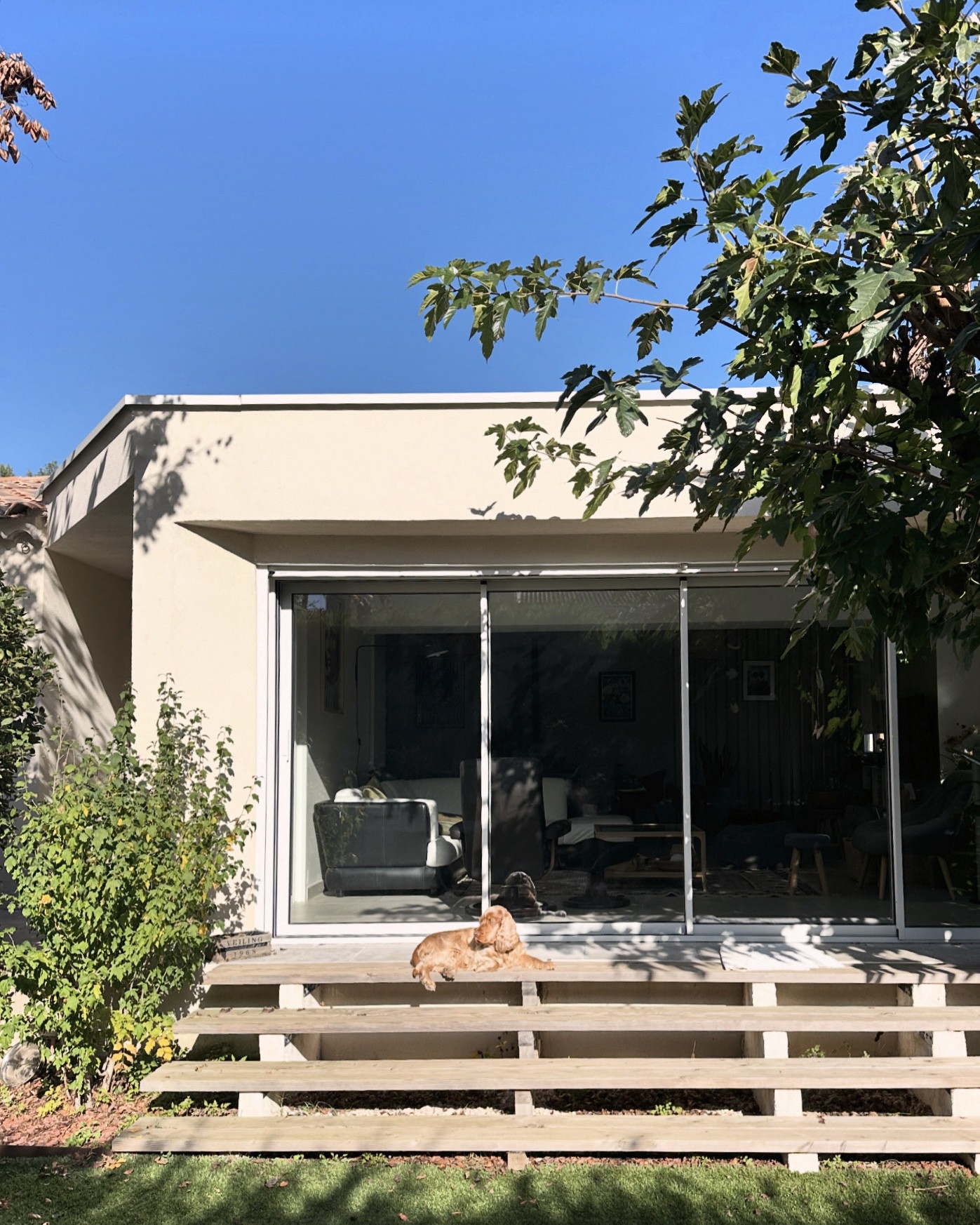 VILLA B
